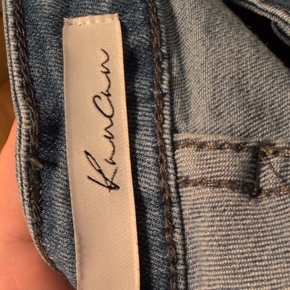 KanCan Distressed Denim Mini Skirt Size 11/29 - Picture 7 of 9